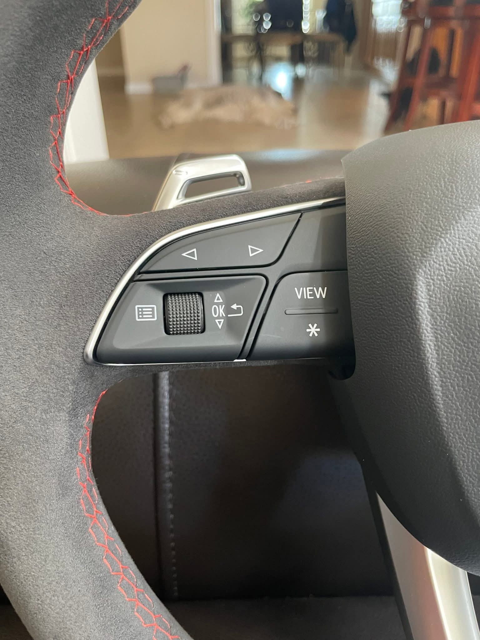 RS steering wheel complete with trim AND airbag - Image 5