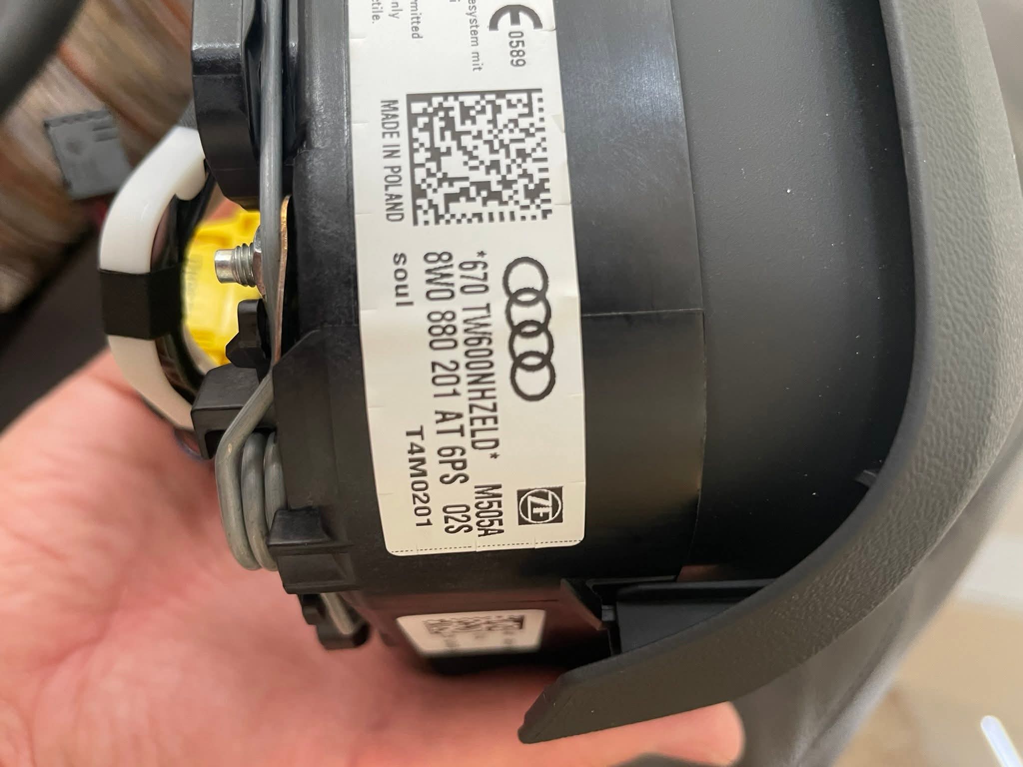 RS steering wheel complete with trim AND airbag - Image 2