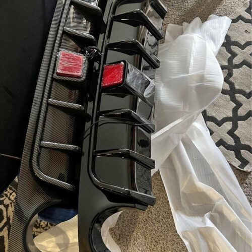 nfiniti Q50 2014-24 Gloss Black & carbon Diffuser