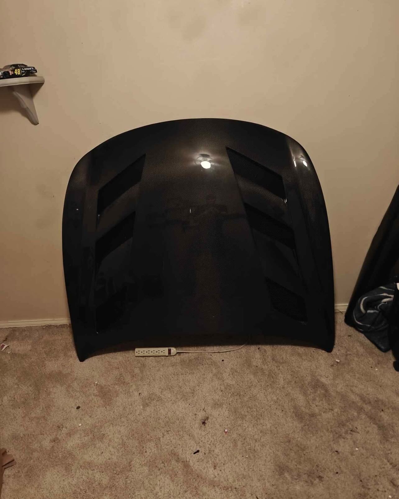 G37 Coupe Carbon fiber hood - Image 4